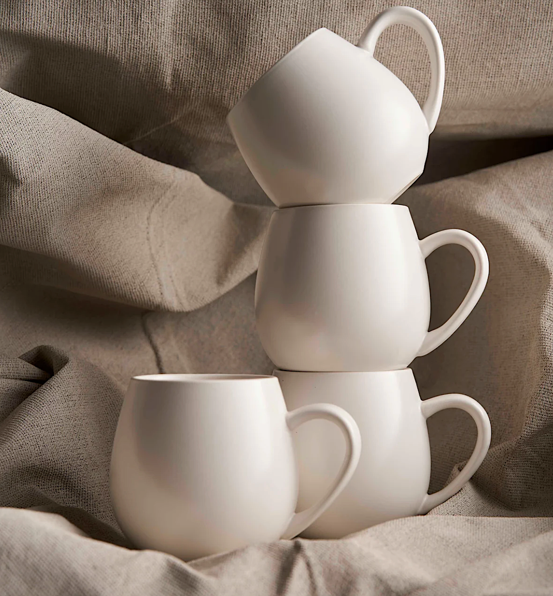Snow Hug Me Mugs 4pk