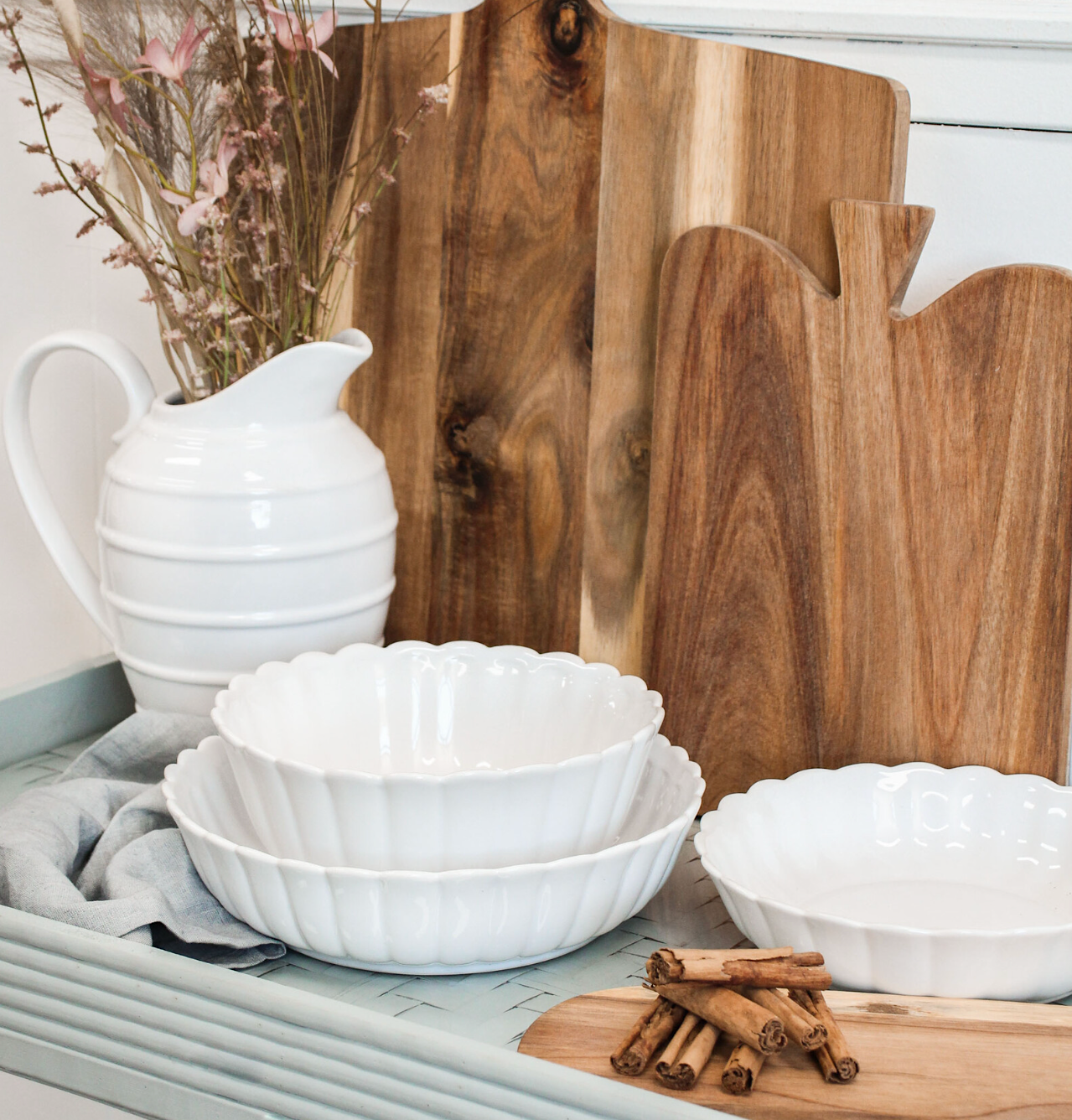 White Belle Scalloped Bowl