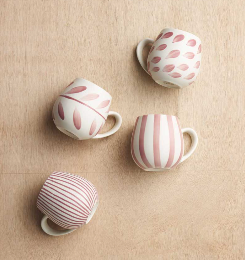 Rose Brush Hug Me Mugs 4pk