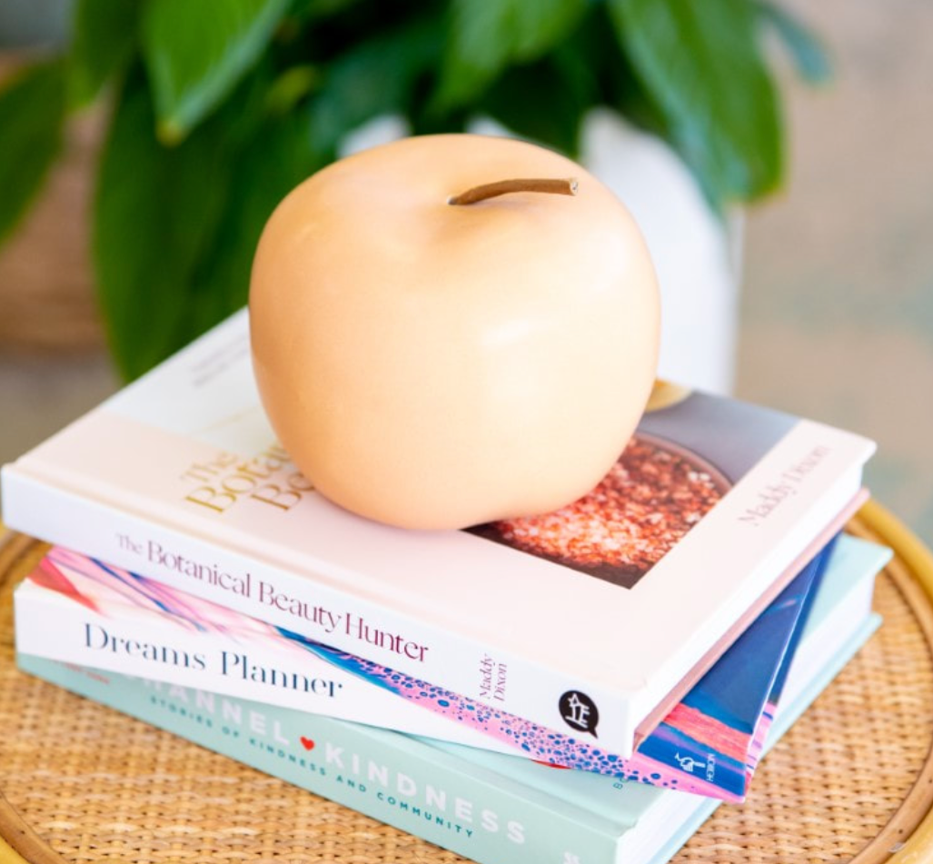 Omena Ceramic Apple