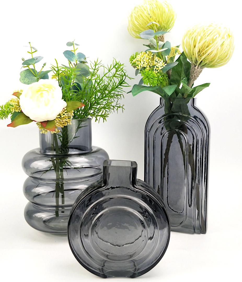 Tommy Ring Glass Vase